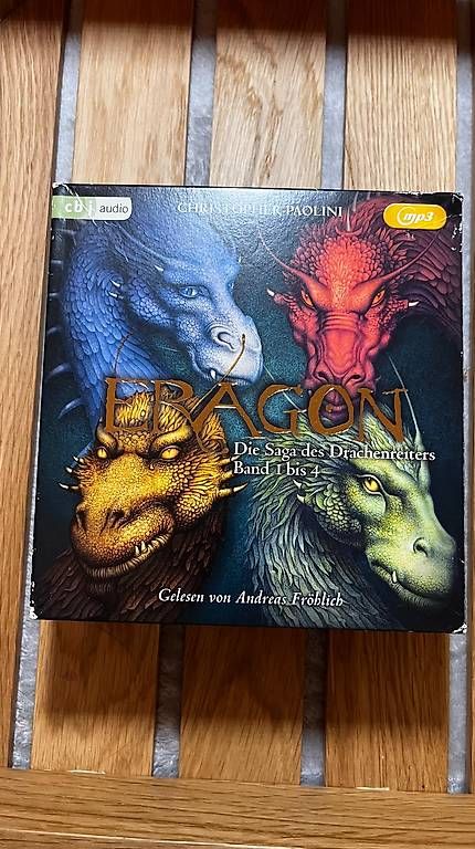 Bücher: Christopher Paolini: ERAGON  Die komplette Saga (Band 1-4) – Gebraucht aus Aarau von fij_wn2r