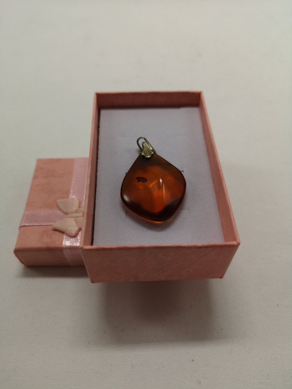 Ciondoli: PENDENTIF VINTAGE /AMBRE & ARGENT – Usato da Bulle venduto da italicum 1