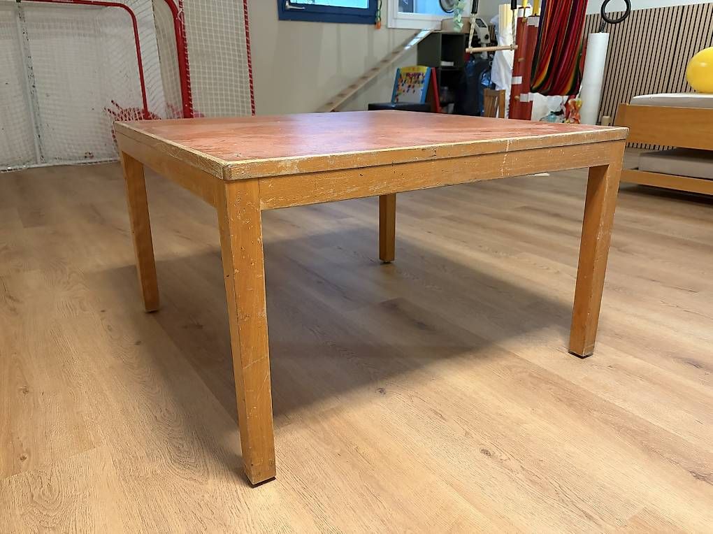 Tische: Toller Holztisch zum Basteln – Gebraucht aus Kloten von chrissie.k 1