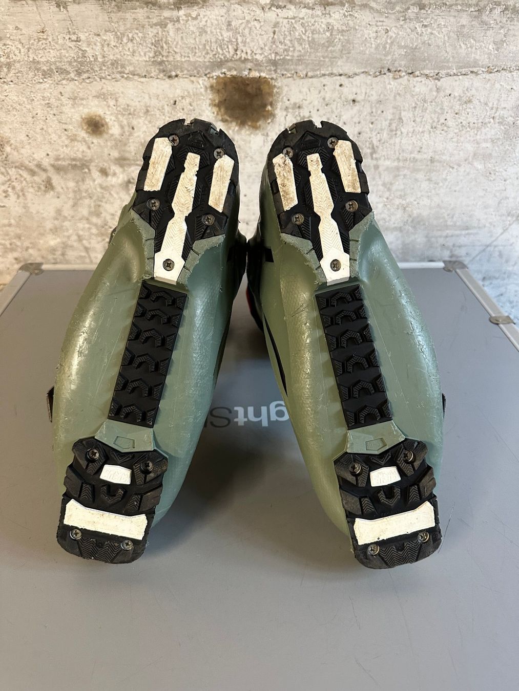 Salomon Scarpe da uomo: Salomon Freeride Skischuhe 30 / 45.5 – Usato da Emmenbrücke venduto da karkarkar 4