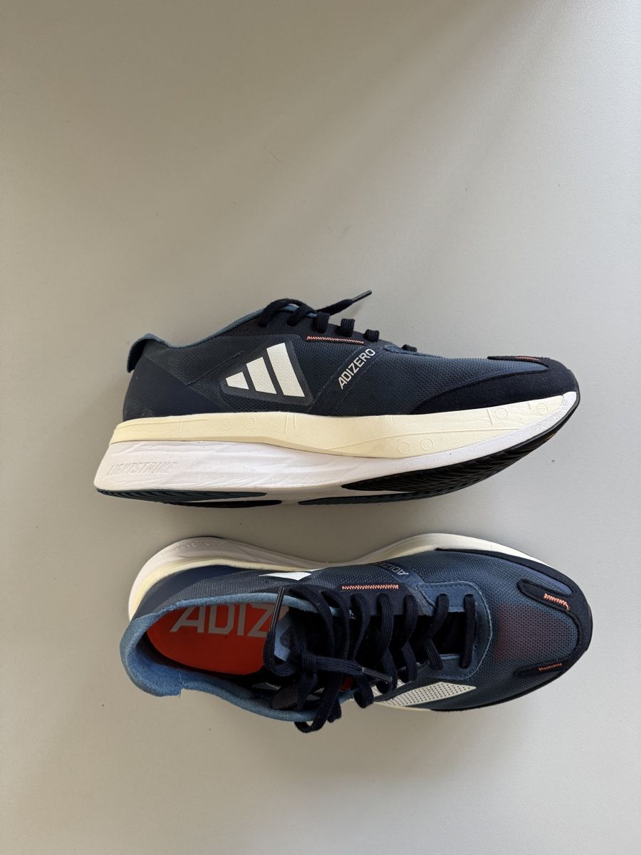 Scarpe da uomo: Adidas Adizero Boston 11 – Usato da Interlaken venduto da SamuelKulendran