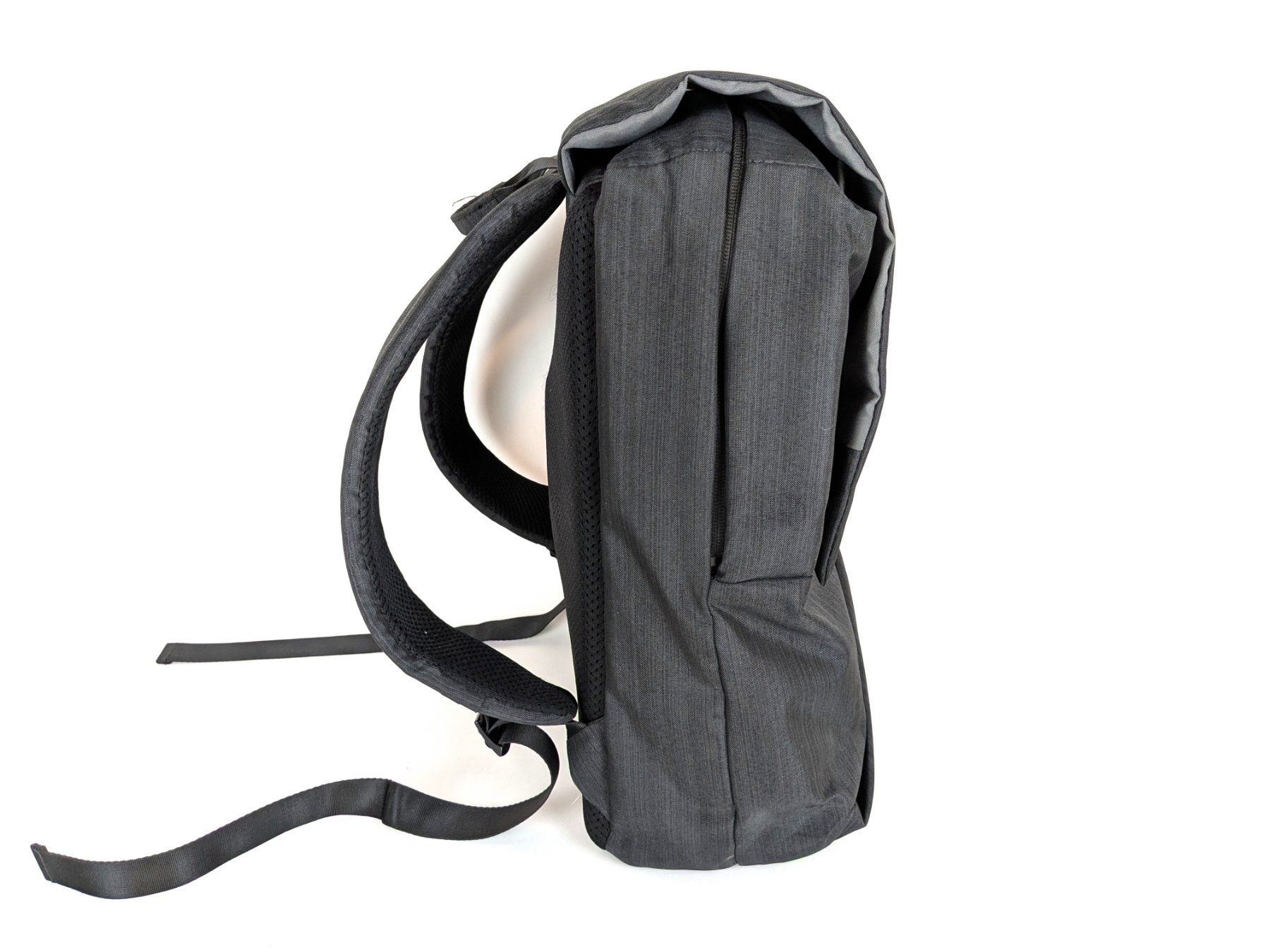Rucksäcke: DICOTA Rucksack mit Aufdruck "iv/ai/be" – Neu (gemäss Beschreibung) aus Thun von Restwert_Thun 3