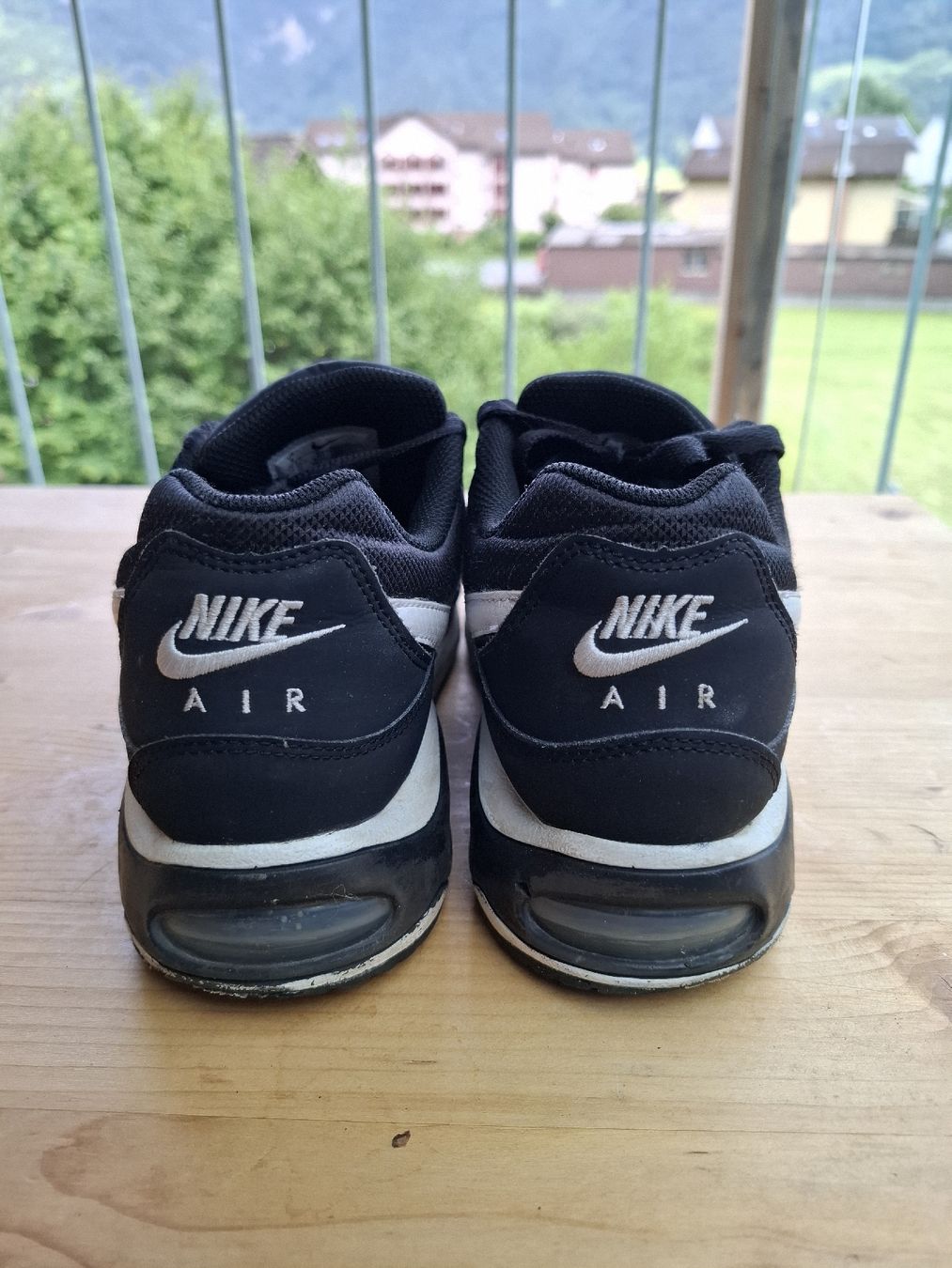 Nike Scarpe da uomo: Nike Air Max Turnschuhe Gr. 40.5 – Usato da Näfels venduto da rahel.___ 1