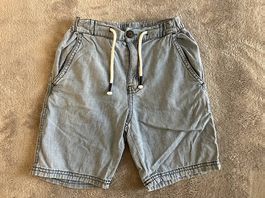Kurze Hose 116/122