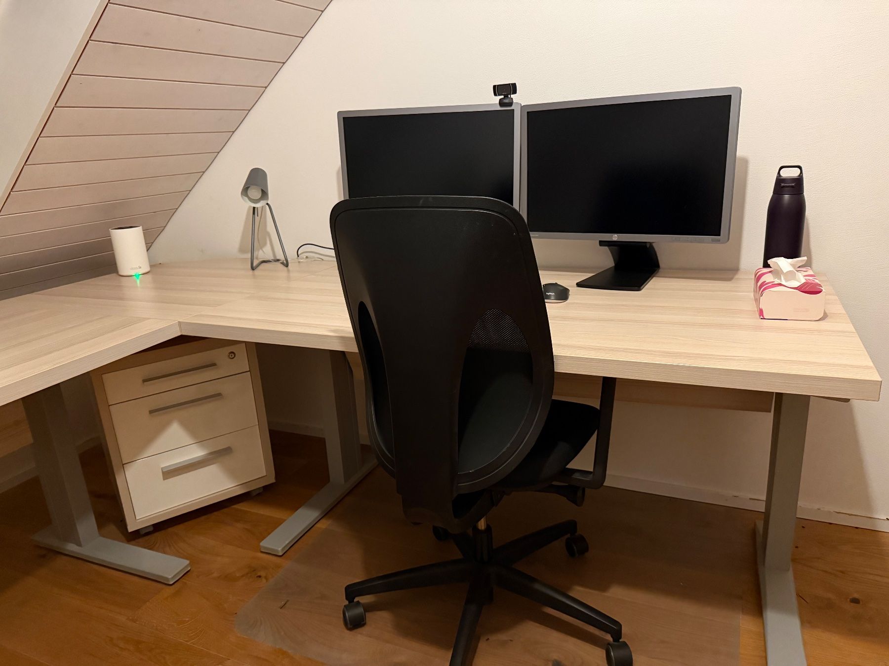 Scrivanie: Eck-Bürotisch Holz – Usato da Matzingen venduto da snahnielk 2