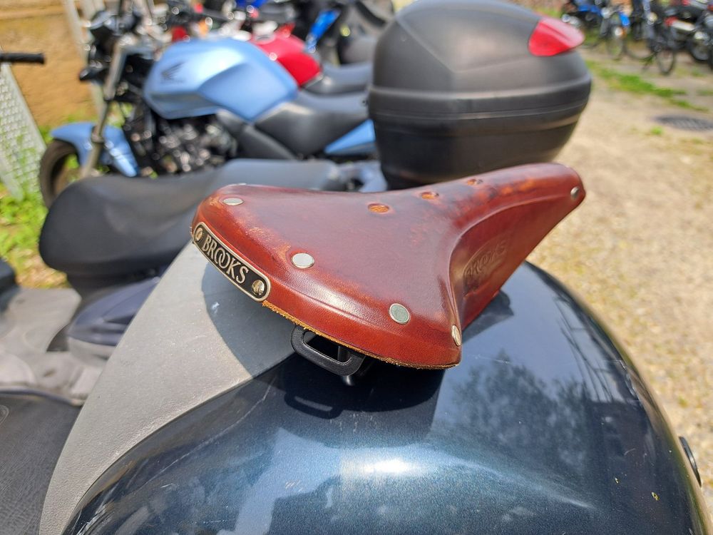 Brooks Pezzi di ricambio: Velo Fahrrad Sattel BROOKS Champion NARROW B17 – Usato da Hallau venduto da ZIEGLER-Motorhandel 2