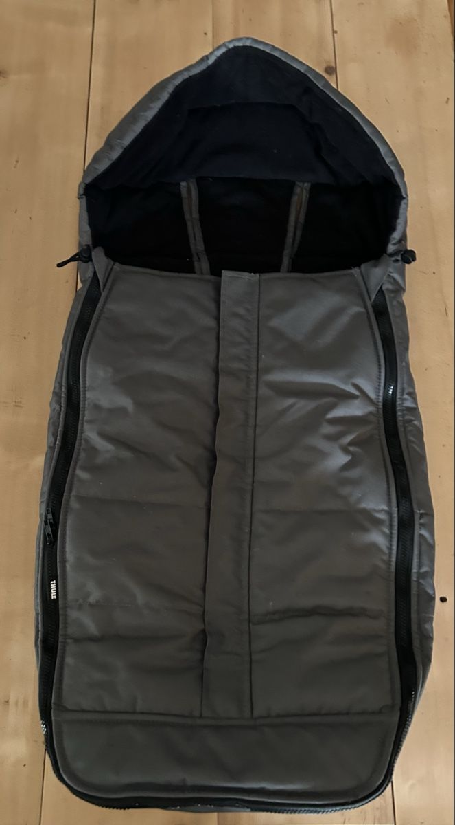 Sacs de couchage: Thule Fusssack – D'occasion à Davos Platz par wanirbas