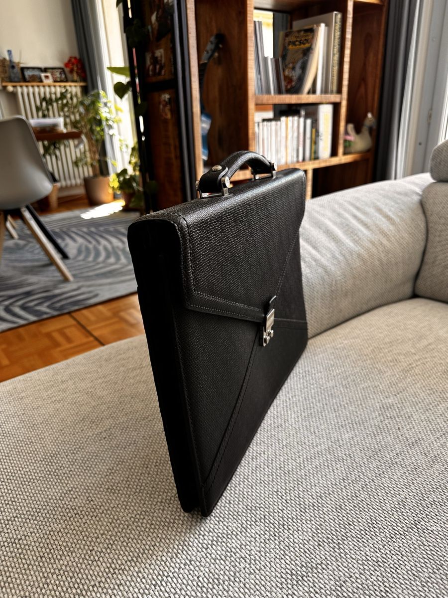 Lancel Valigie & Borse: Lancel Paris Black Textured Leather Envelope Briefcase / Doc – Nuovo (secondo la descrizione) da Lausanne venduto da Nicccooo 1