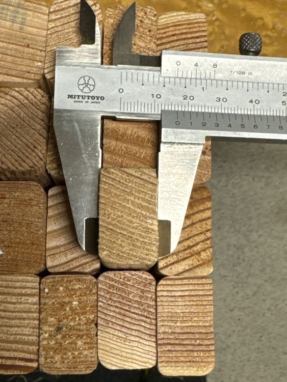 Articoli in legno: Holzleisten Tanne 20 Stk. leicht gerundet 900×27×16 mm – Usato da Fehraltorf venduto da habibi2008 4