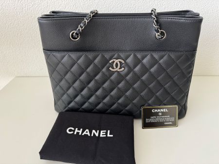 Chanel Grand Shopping ZIP >30cm