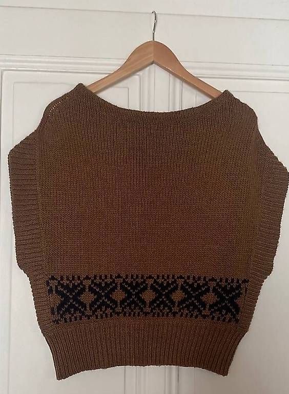 Top: Pull sans manche – Usato da Genève venduto da cel_zk6m
