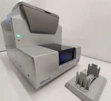 QIAxel gel electrophoresis system