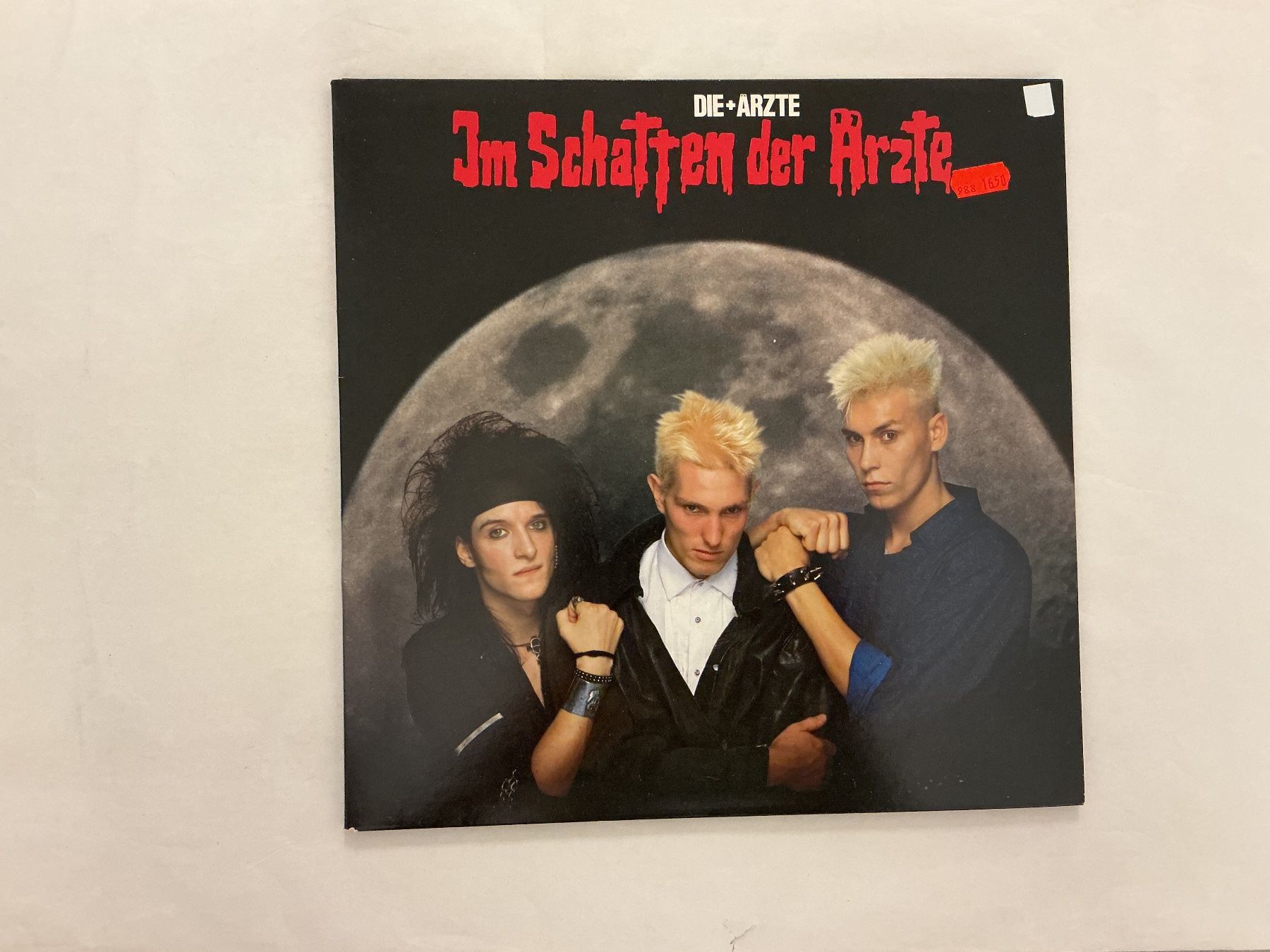 Dischi in vinile: Die Ärzte LP - Im Schatten der Ärzte – Usato da Winterthur venduto da Tumko_7_Vinyl