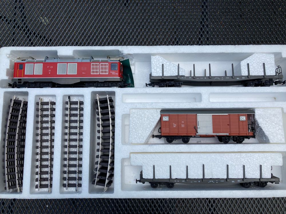 e16 Utz FO Zugset Güterzug eine Lok HGm 4/4 drei Wagen / OVP Kaufen