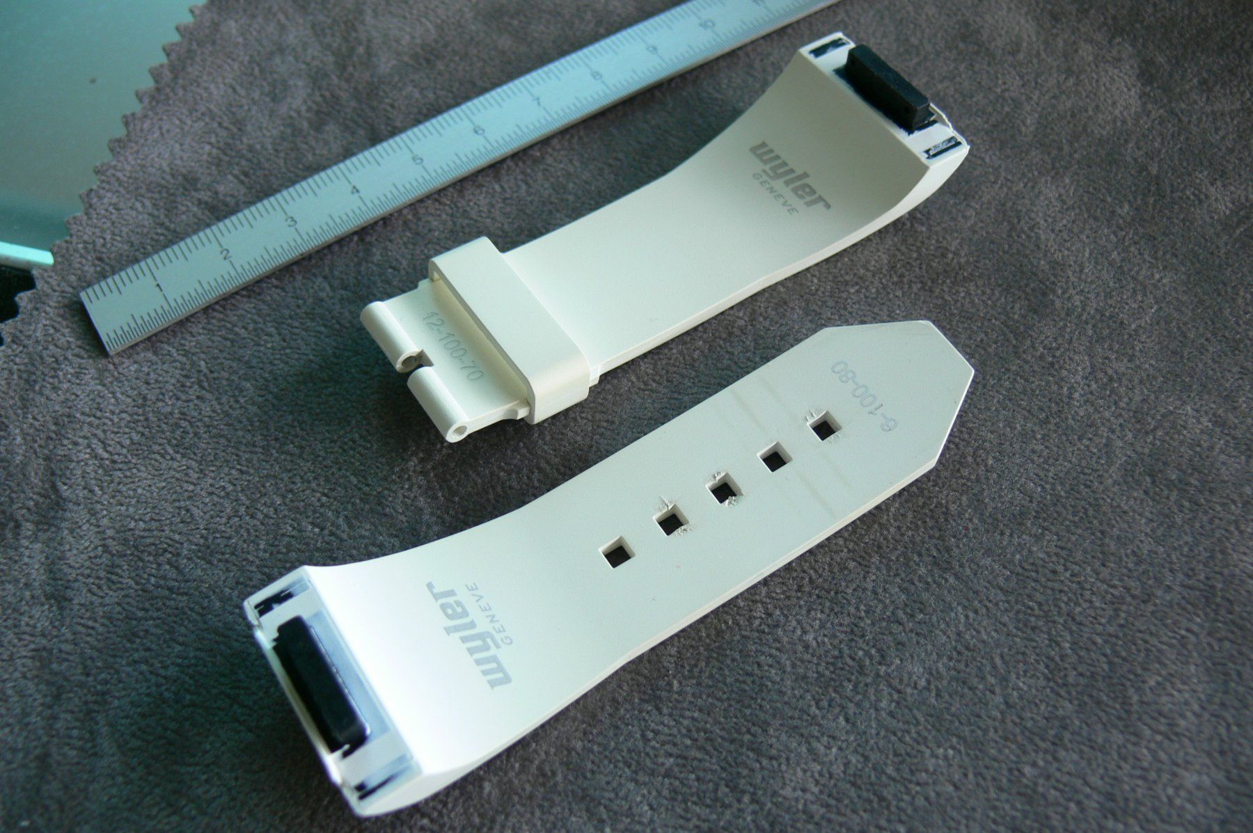 Wyler Montres: Wyler Code R Band strap braclet weiss – D'occasion à Remigen par Kelias 6