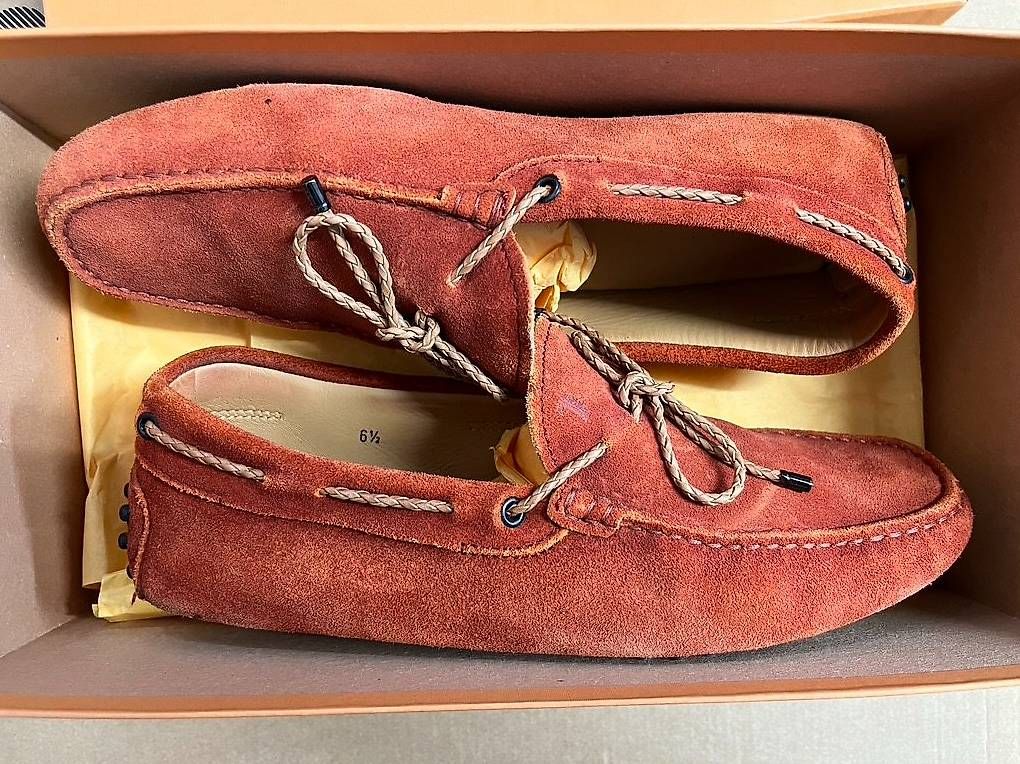 Scarpe da uomo: 2 Tod's Mokassins "Gommino", orange & rot – Usato da Zürich venduto da joe_zh8048