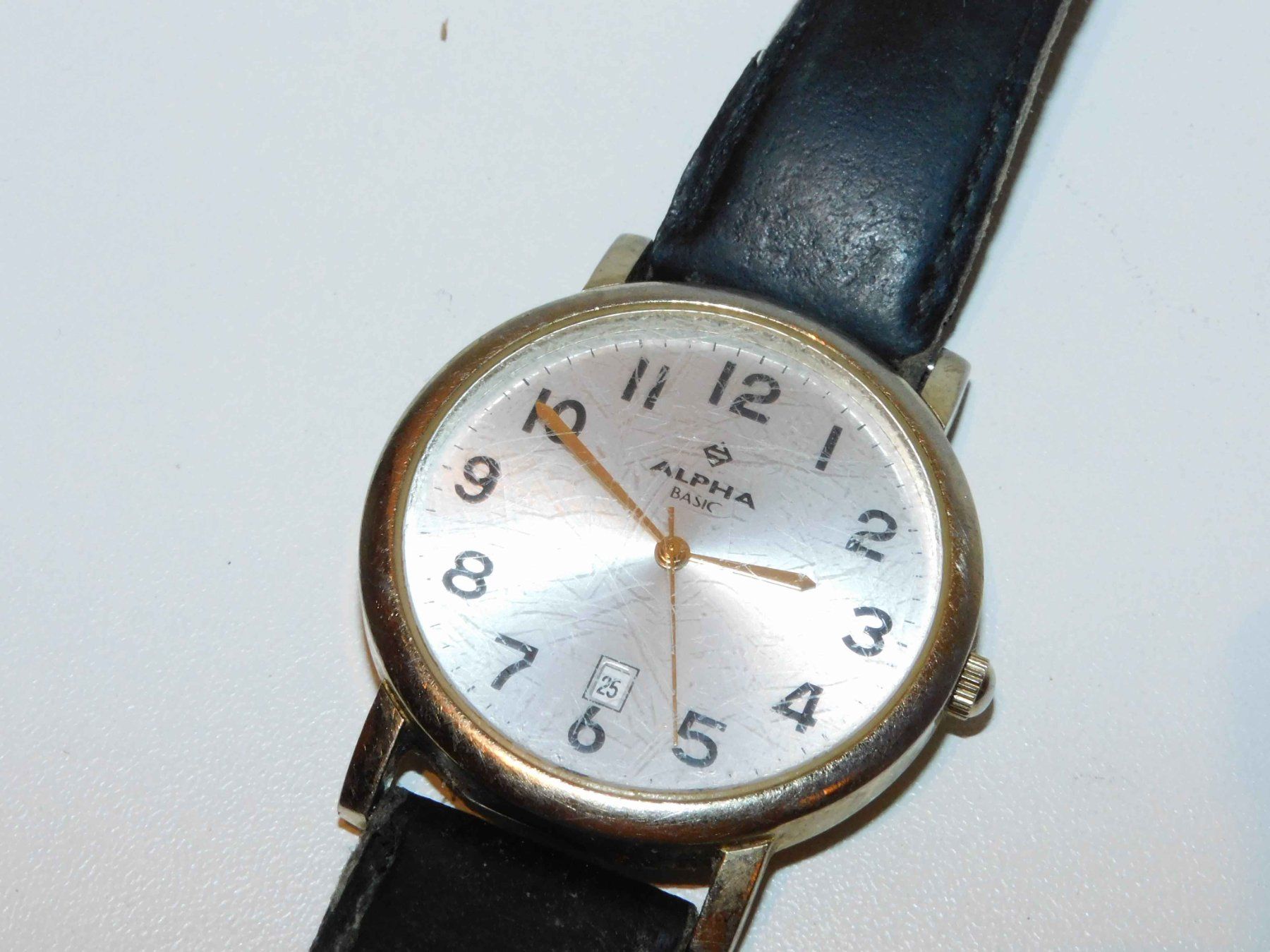 Orologi: Neue Fundschätze Alpha Basic - Armbanduhr - Damenuhr – Usato da Sursee venduto da 76