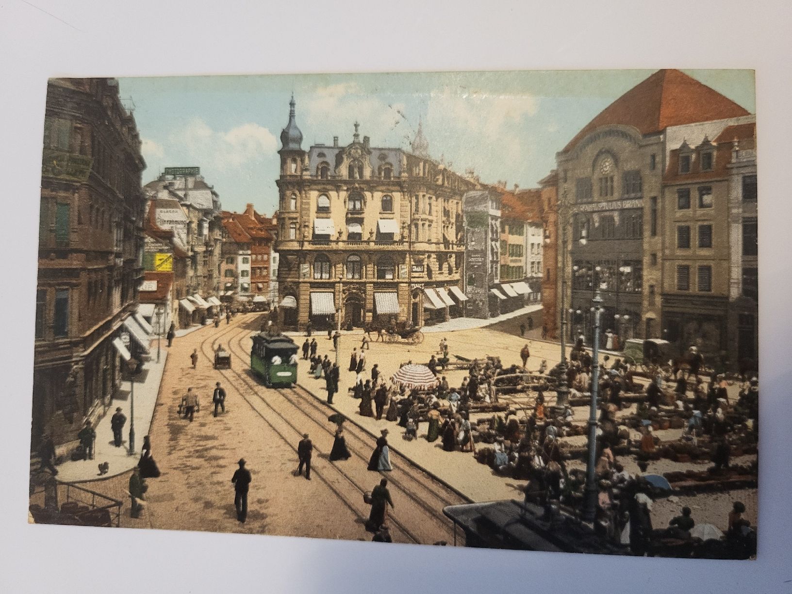 Cartoline postali: Ansichtskarte Basel Marktplatz mit Tram um 1915 R60 – Usato da nunningen venduto da mic_88k2