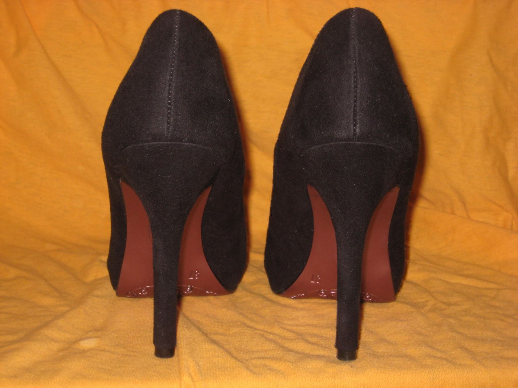 Dosenbach Scarpe da donna: Pumps High Heels schwarz Grösse 37 – Nuovo (secondo la descrizione) da Füllinsdorf venduto da Schlupp 2