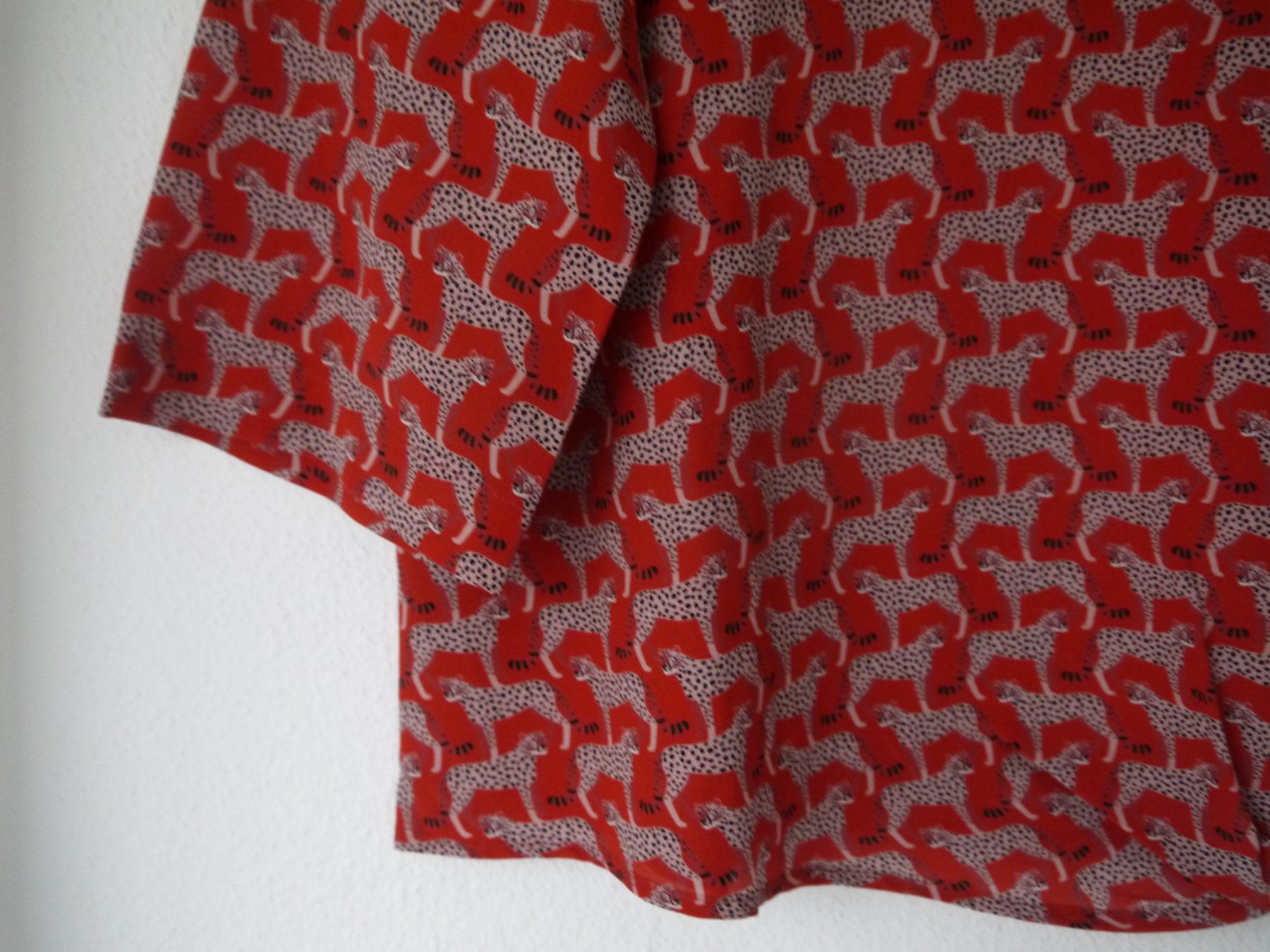 Marc Cain Camicette: Marc Cain Bluse aus 100 % Seide – Usato da Hagendorn venduto da Blaf 2