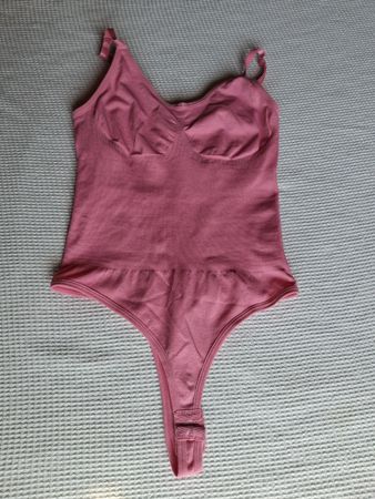 Body rose vif taille S 