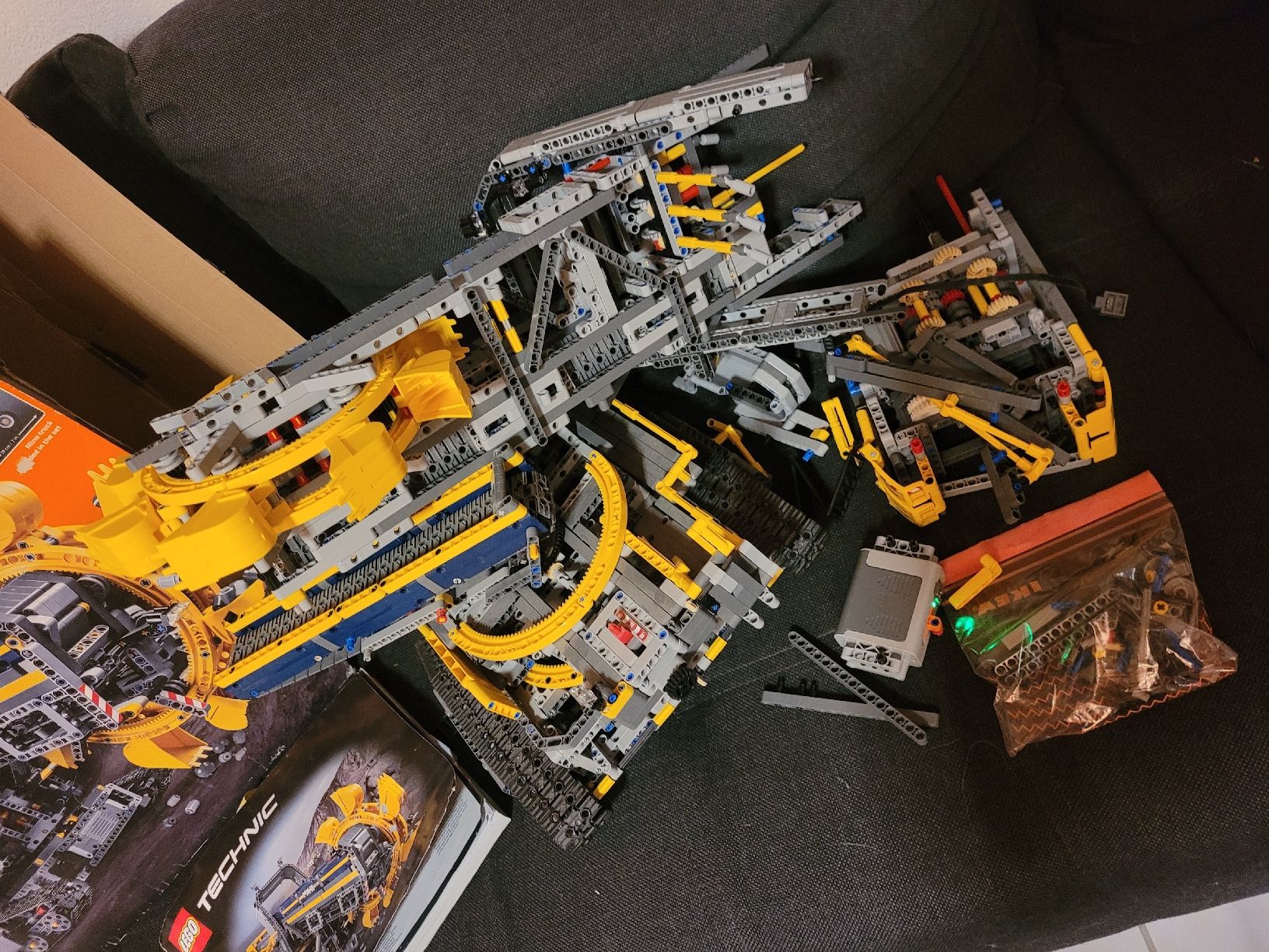 Lego Giocattoli: Lego 42055 Schauffelbagger – Usato da Egerkingen venduto da Pascal.FL 1