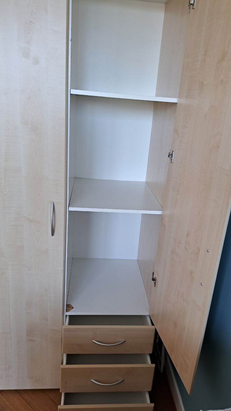 Micasa Armadi: Kleiderschrank (Holz) – Usato da Bern venduto da Jespah 3