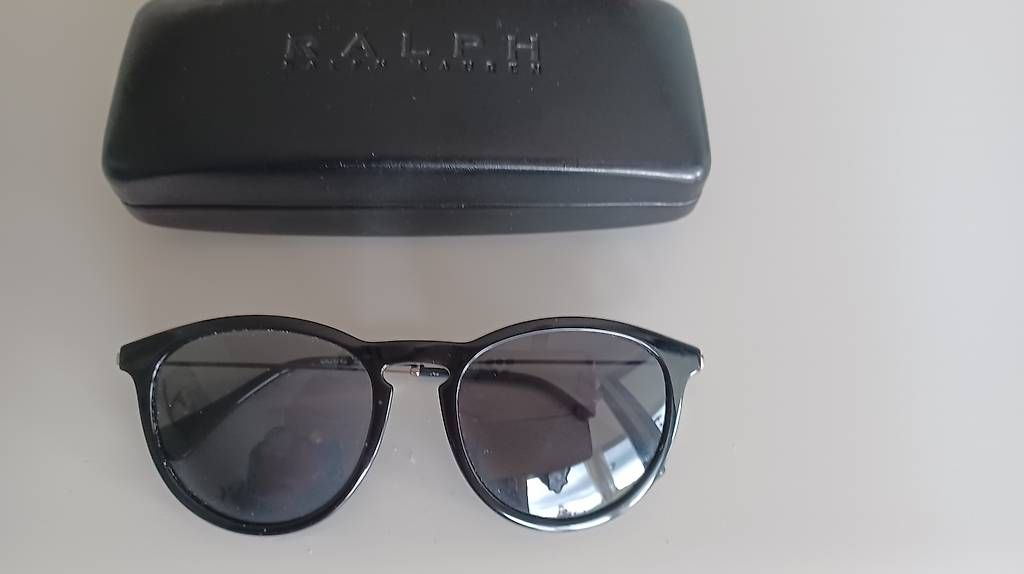 Occhiali & Lenti: Calvin Klein Sonnenbrille – Usato da Bäretswil venduto da Musaka68