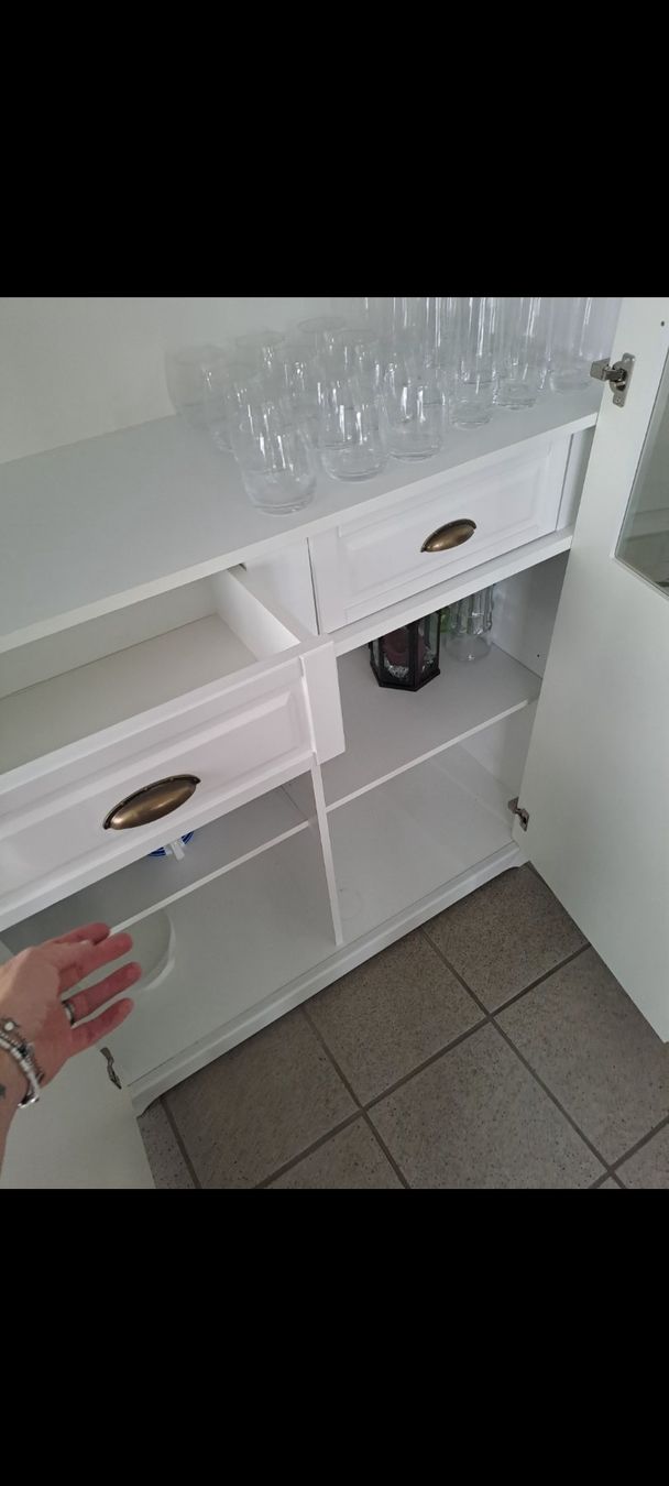 Vetrine: *Schöne Vitrine in weiss mit Holz* – Usato da Teufenthal AG venduto da Silbermond74 3