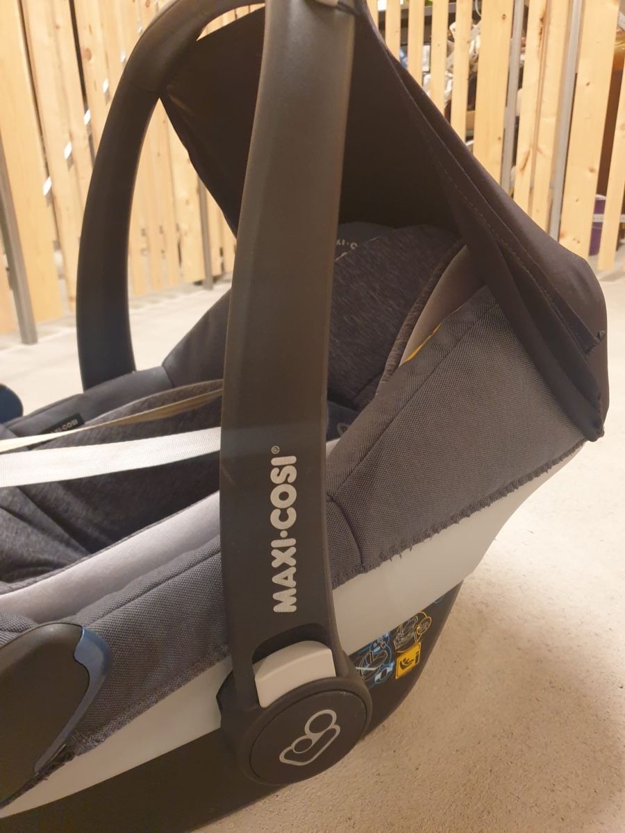 Maxi-Cosi Seggiolini per auto: Maxi-Cosi Babyschale Pebble Pro i-Size, gebraucht – Usato da Rapperswil SG venduto da clemi81 1