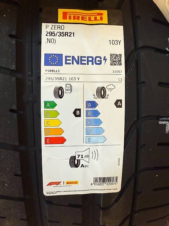 Pirelli Pneus & Kompletträder: Neue Sommerreifen 265/40R21 und 295/35R21 – Neu und originalverpackt aus Zofingen von nic_nzl5 2