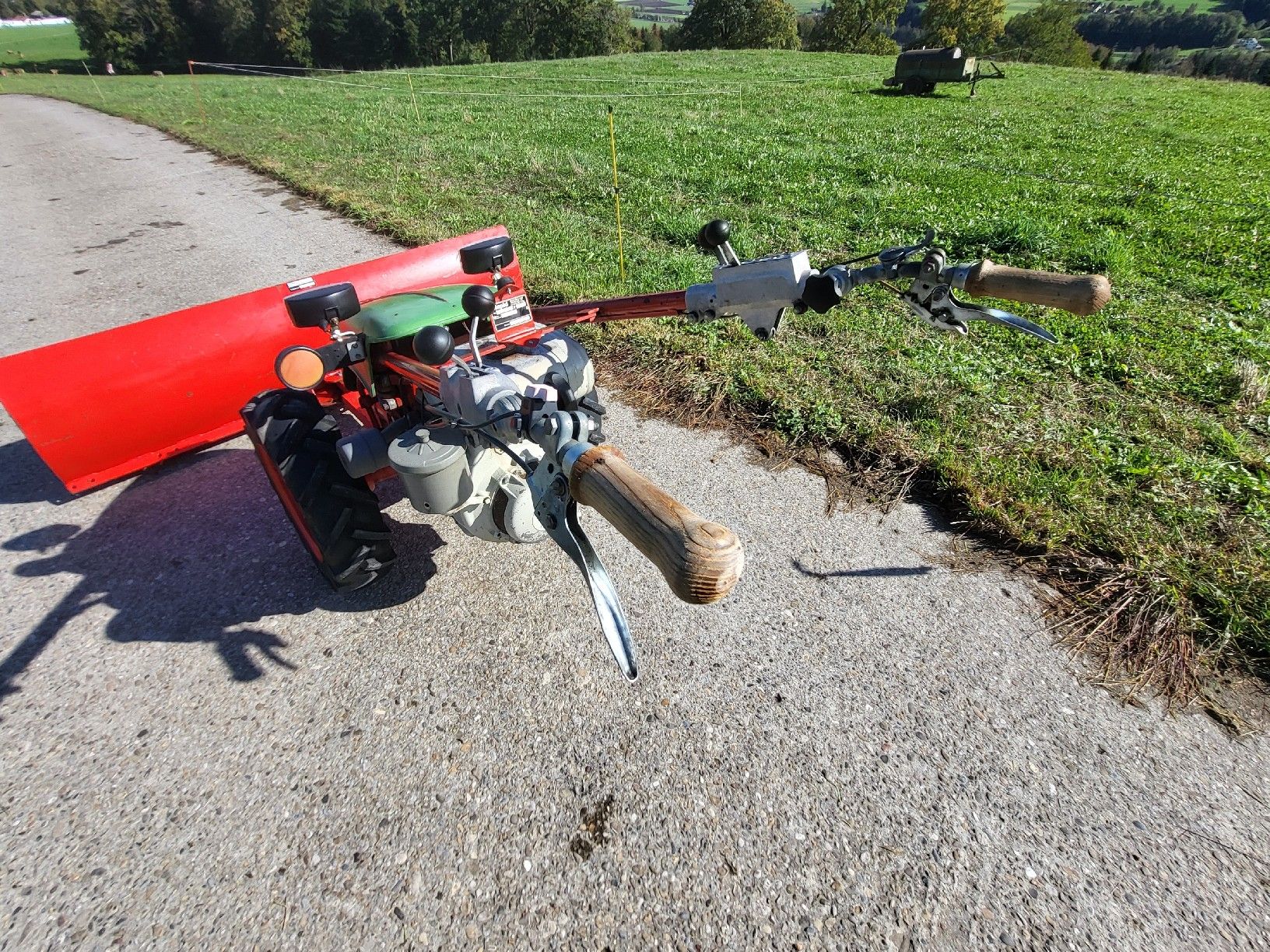 Schneeräumung: Rapid 505 mit Schneeschild  – Gebraucht aus malters von jouni 4
