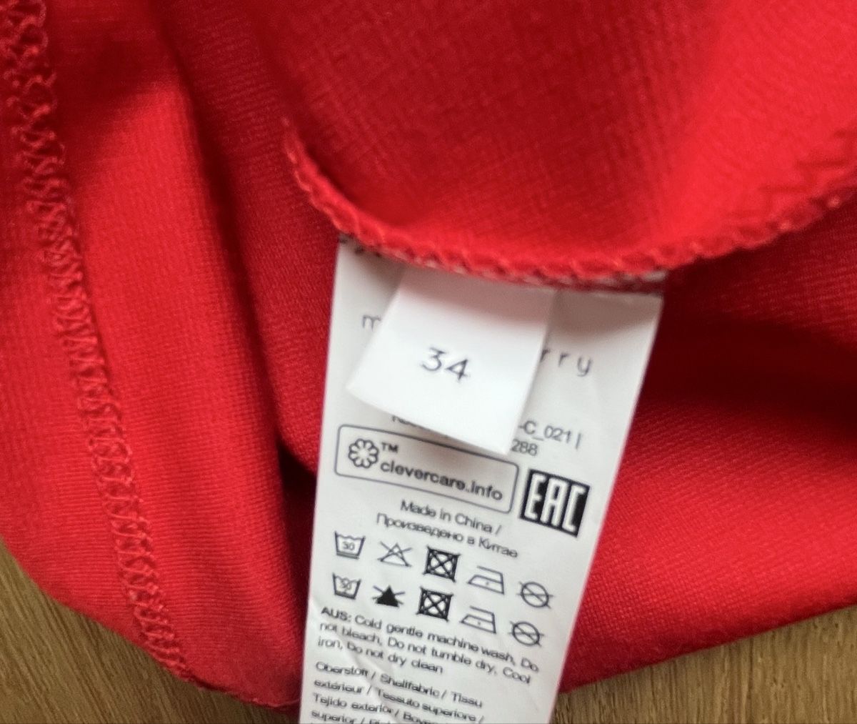 Vestiti: Roter Kleid – Nuovo (secondo la descrizione) da Turgi venduto da spieszlia 3