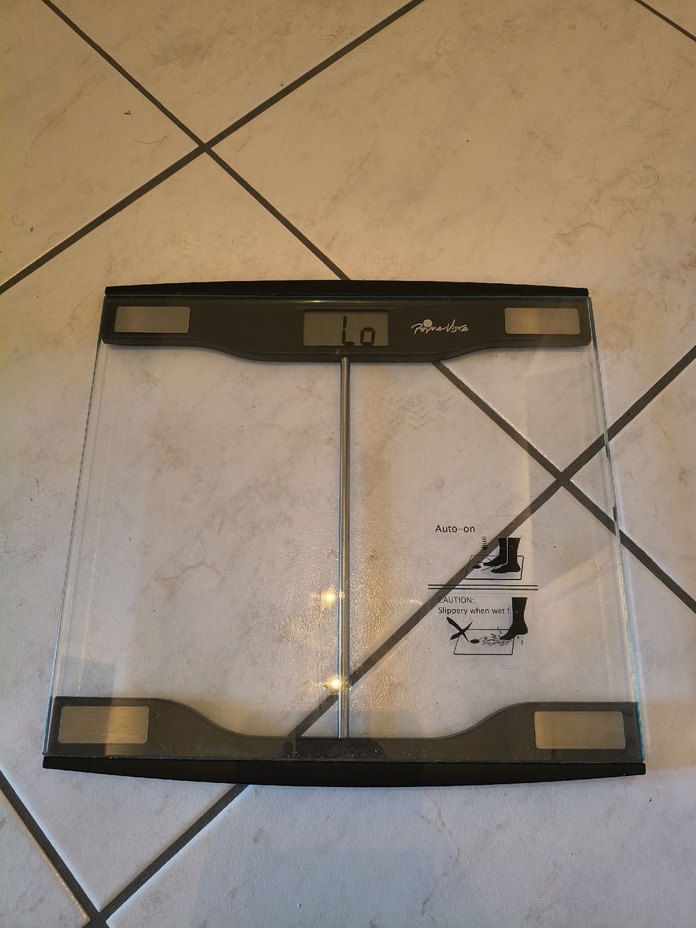 Personenwaagen: Glass Personal Scale Silver Used - needs a battery – Gebraucht aus Zürich von TrainLine