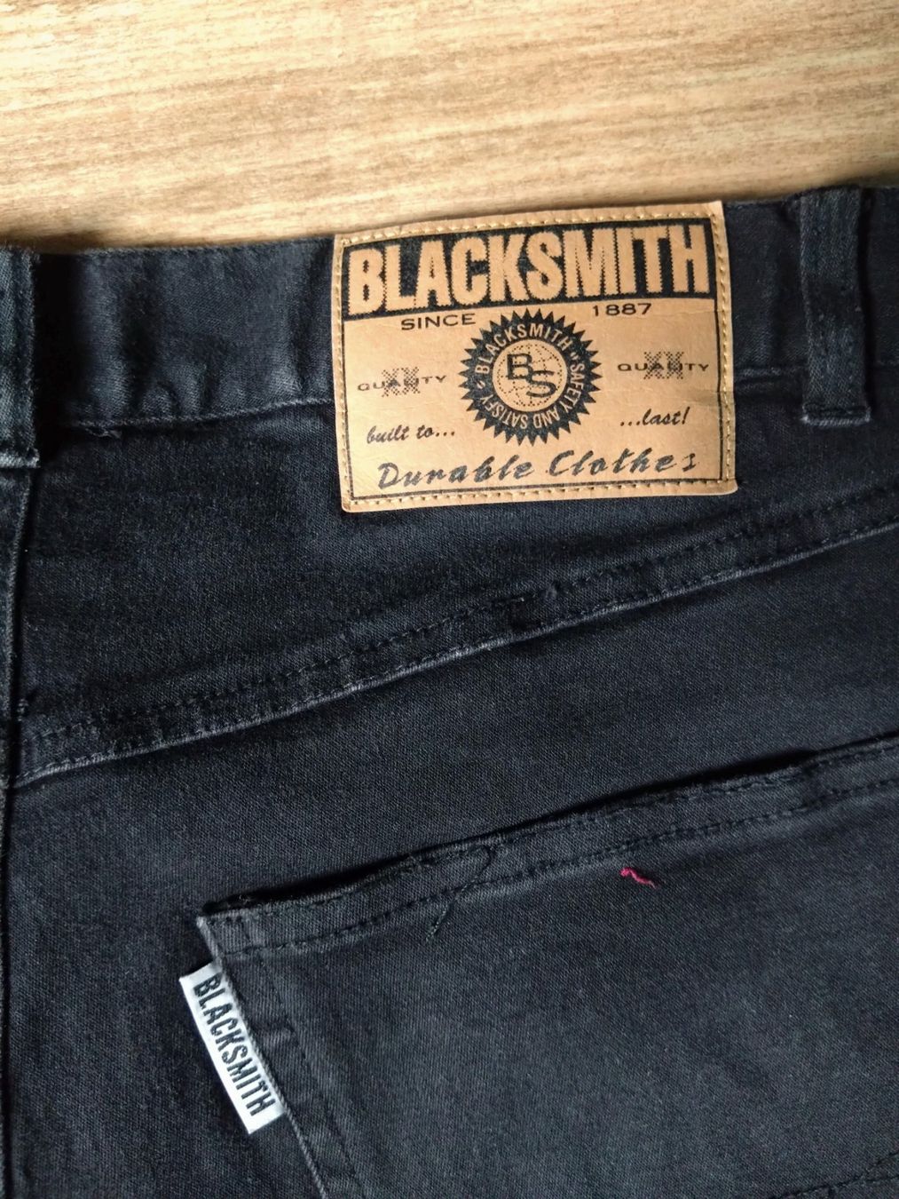 Jeans: Jeans Hose Blacksmith 34/33 – Usato da Bözen venduto da chrigl82