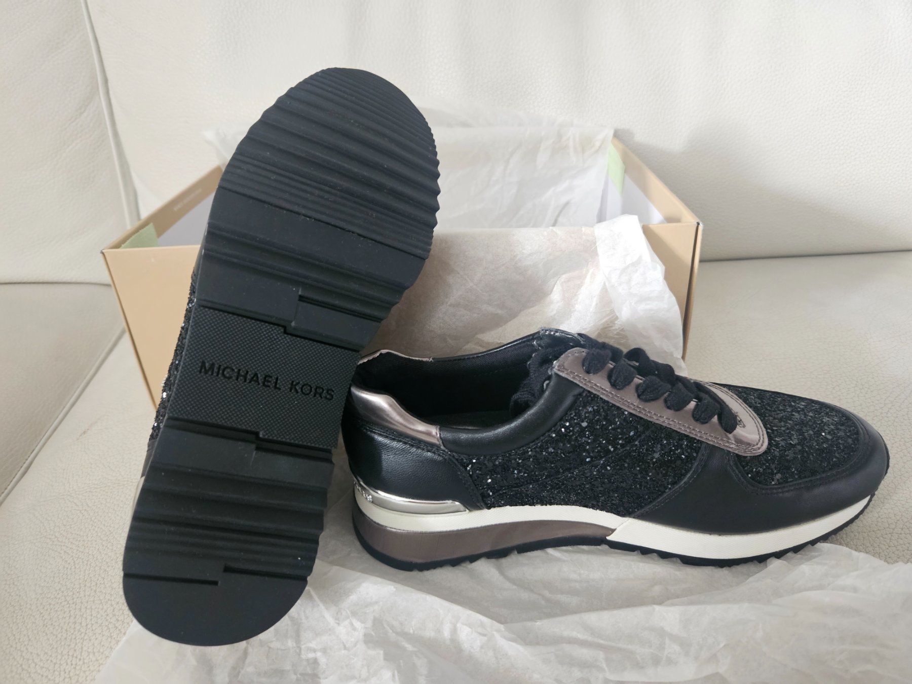 Michael Kors Damenschuhe: Baskets Michael Kors NEUVES – Neu und originalverpackt aus Les Acacias von minnie6