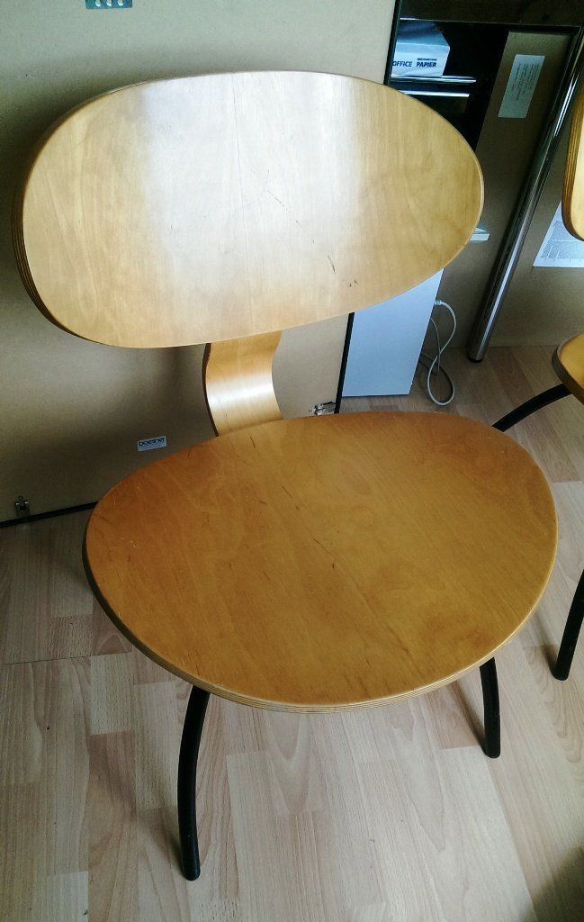 Chaises: 2 Stühle aus Holz – D'occasion à Goldau par Ejidomar 1