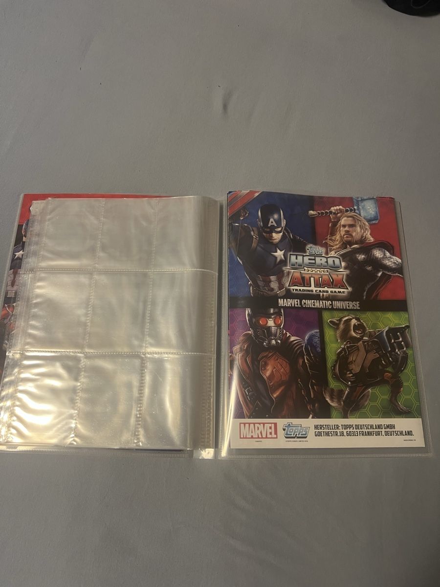 Topps Album: Topps Hero Attax Sammelmappe – Usato da Uhwiesen venduto da maflo2 2