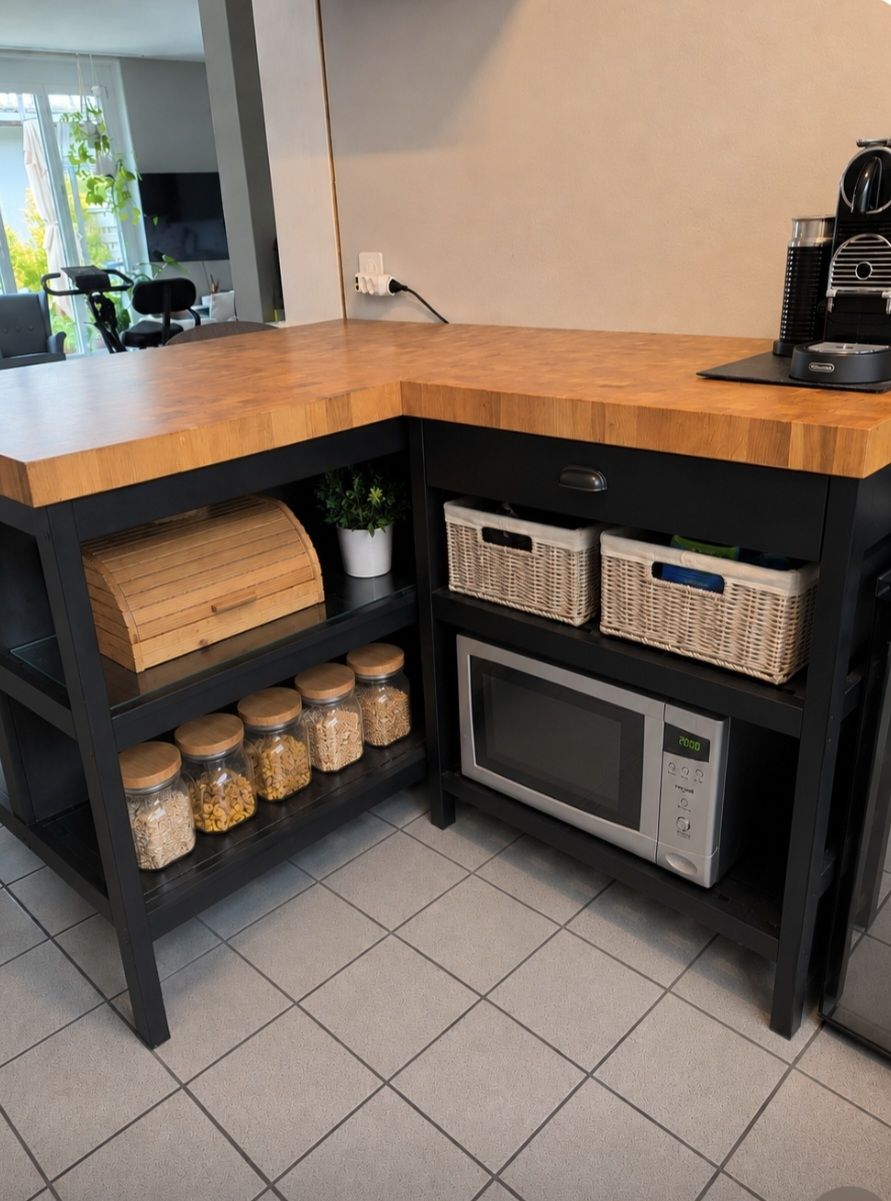 Ikea Tische: vadholma kücheninsel  – Gebraucht aus Birmenstorf AG von JenniferLopetrone 1