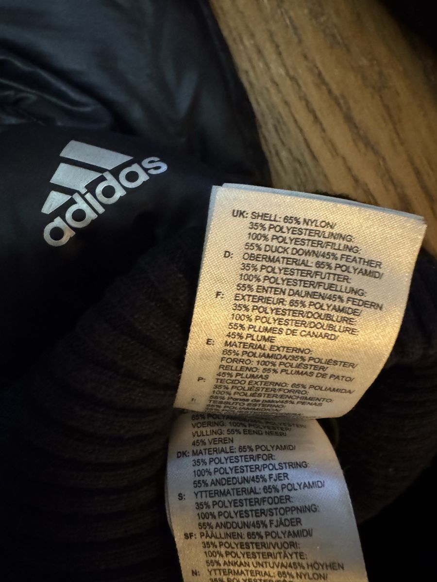 Adidas Giacche: Daunenjacke von Adidas S – Usato da Küssnacht am Rigi venduto da Belli_12 2