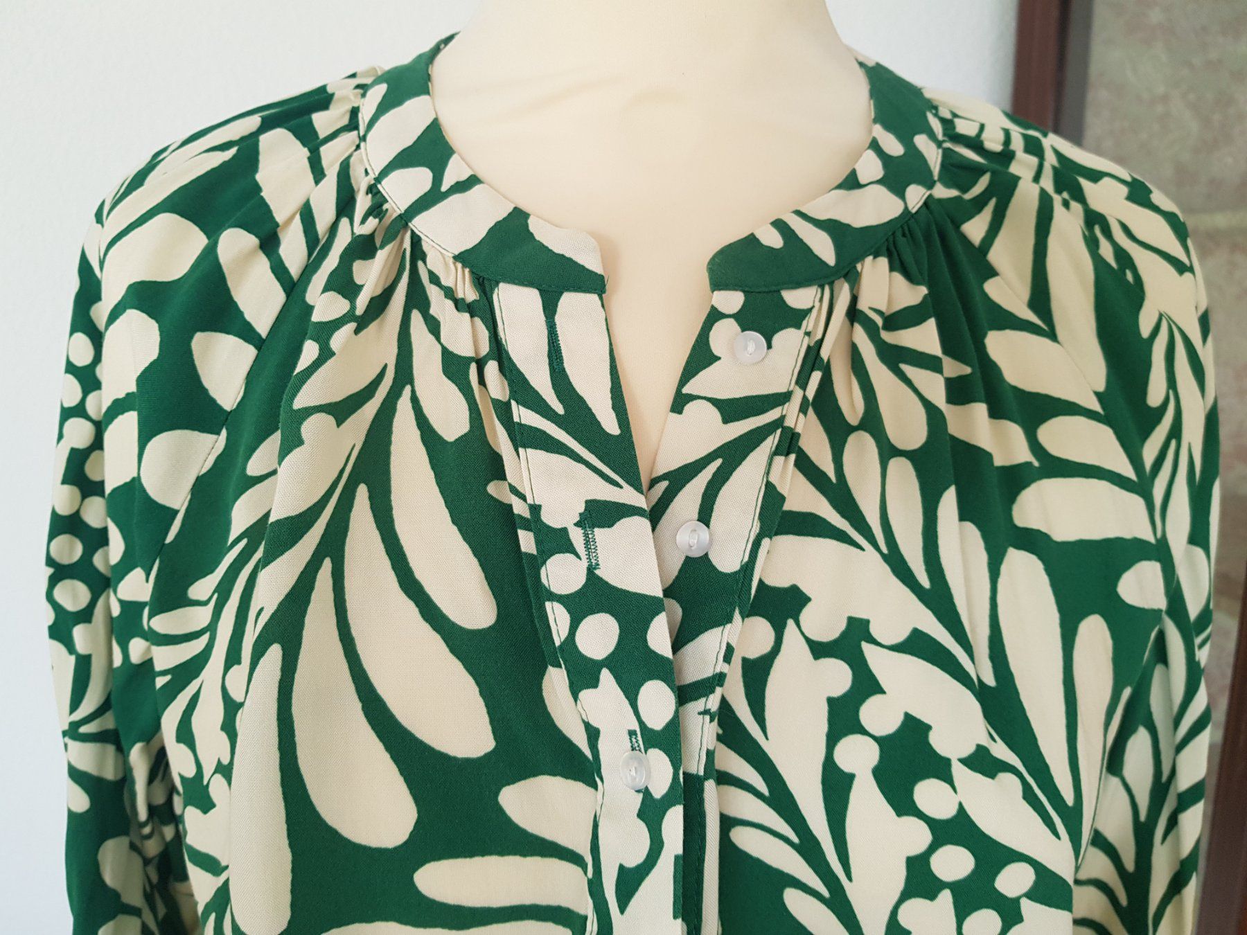 H&M Camicette: NEUWERTIGE DAMENBLUSE – Nuovo (secondo la descrizione) da Root venduto da LifestyleAccessoires 2