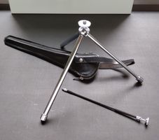 kleines Stativ mit Tasche