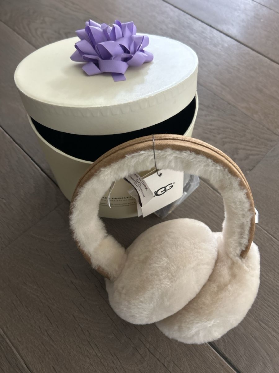 Ugg Copricapi, berretti & cappellini: Ohrenwärmer – Nuovo (secondo la descrizione) da Uitikon Waldegg venduto da A.K.R. 2