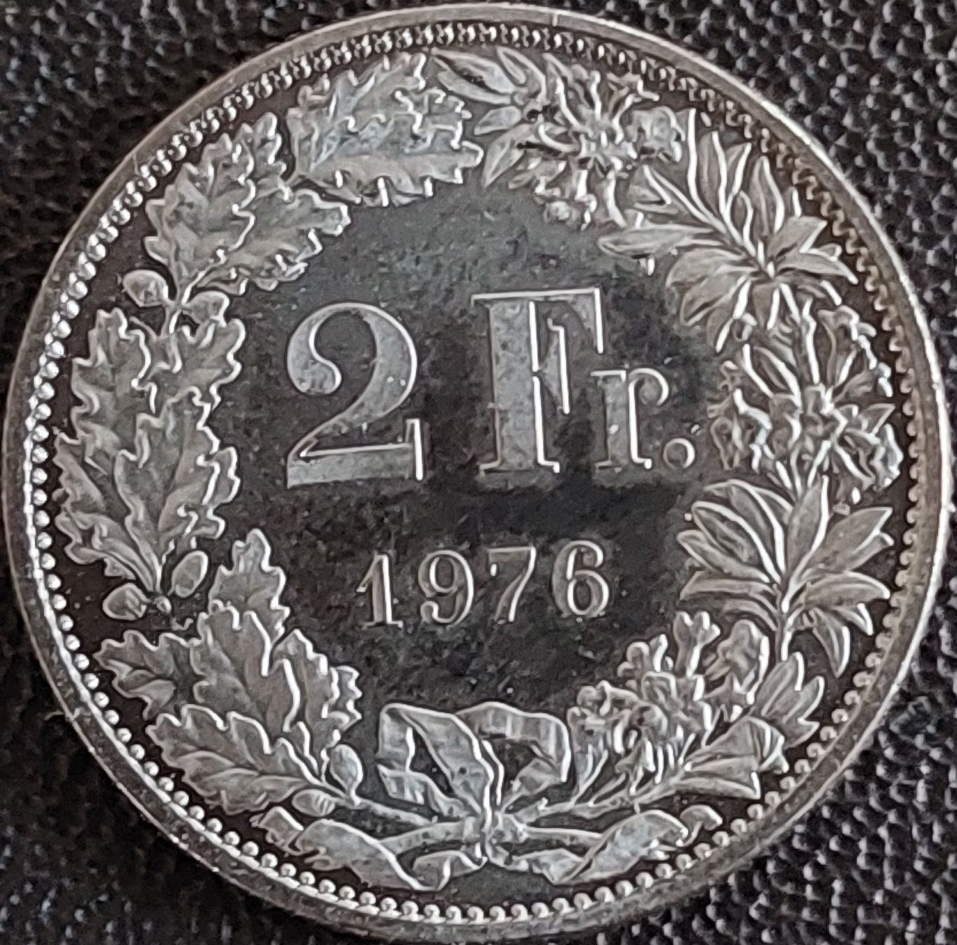 Tutti le monete: 2 Franken 1976 stgl. / aus Münzsatz – Nuovo (secondo la descrizione) da Arch venduto da coinsandmore