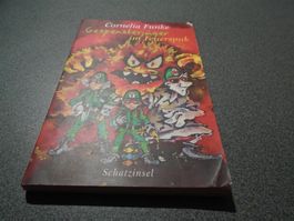 Gespensterjäger im Feuerspuk, Cornelia F