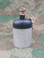 Feldflasche Ord. 1932 grau, von 1940, GR