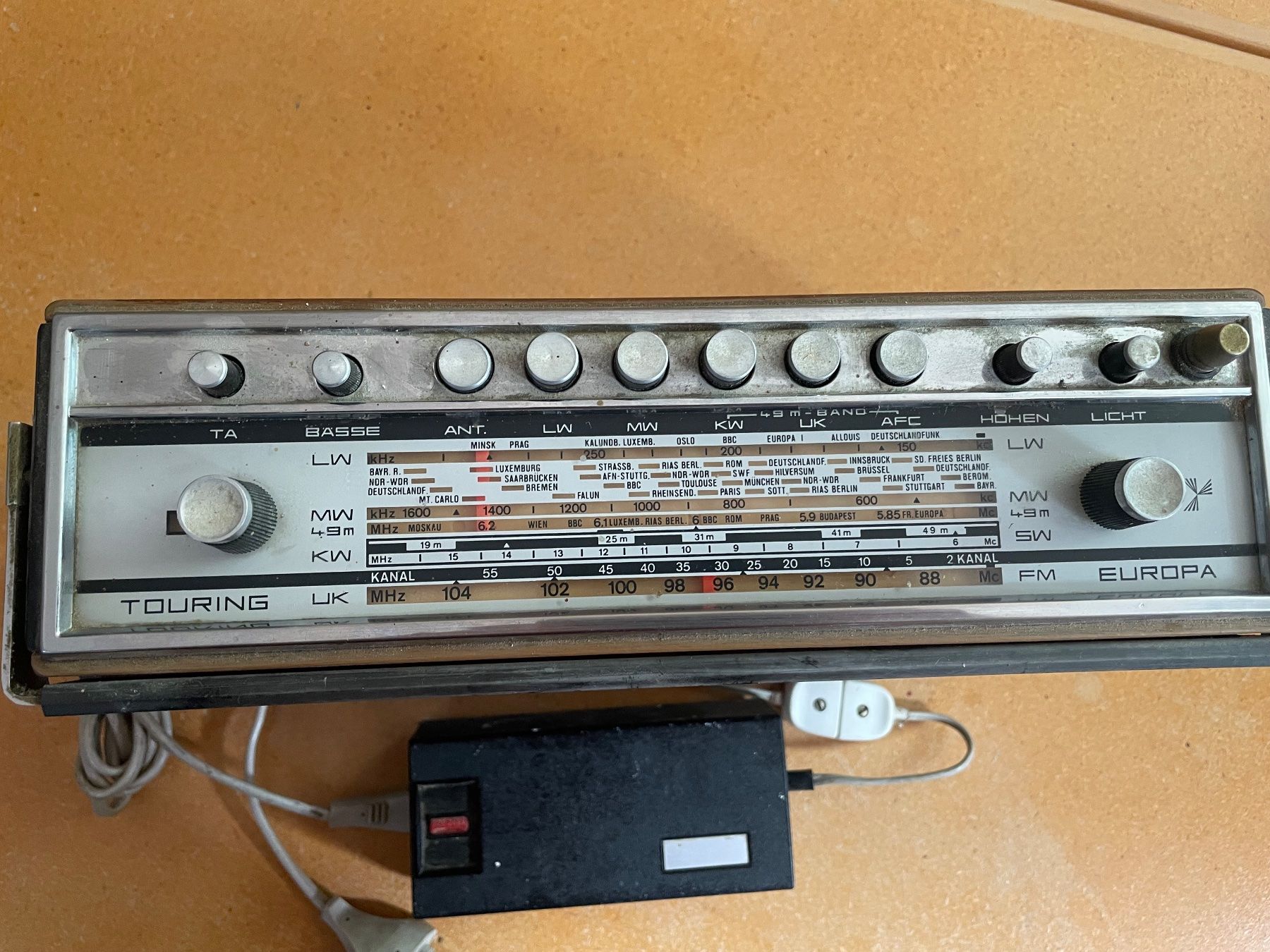 Schaub Lorenz Radios: Kofferradio antik – D'occasion à Zürich par Ingrid54 1