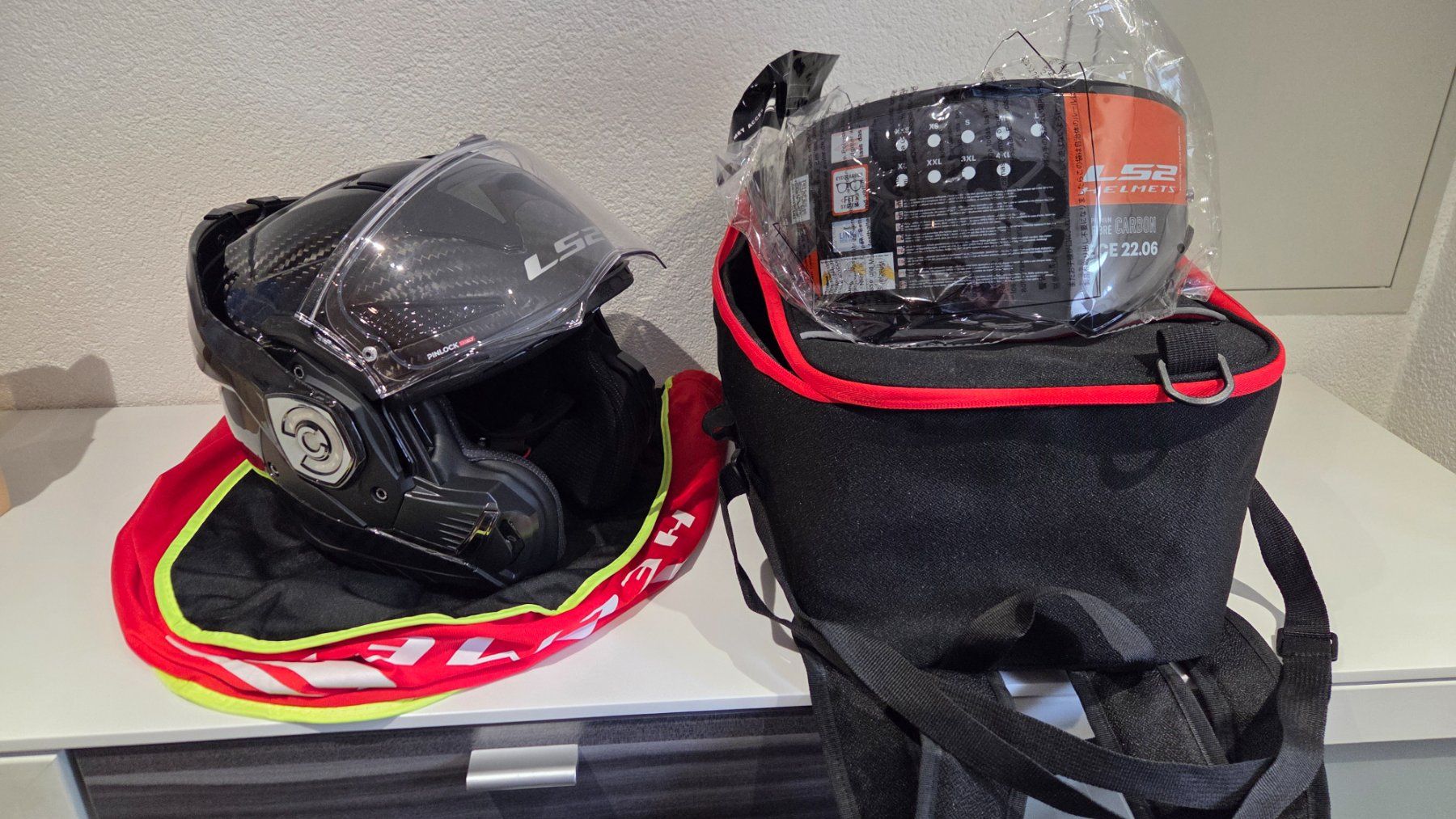 Caschi & visiere: LS2 FF901 Advant X Carbon Klapphelm    Gr. 3XL – Usato da Visp venduto da Mefisto0