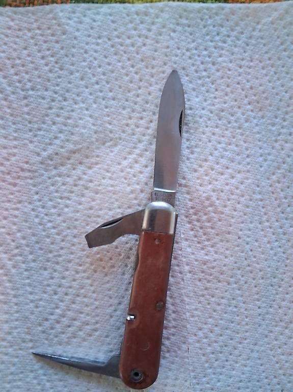 Coltelli tascabile: Elsener Millitär Taschenmesser Jg56 – Usato da Dürrenroth venduto da Speedy49 1