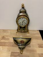 Standuhr Stewa mit Wandkonsole floral verziert, defekt.
